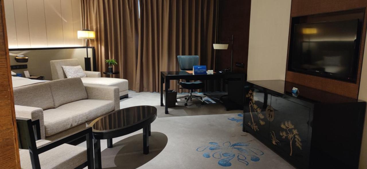 Chongqing Ronghui Grand Hotel Ngoại thất bức ảnh